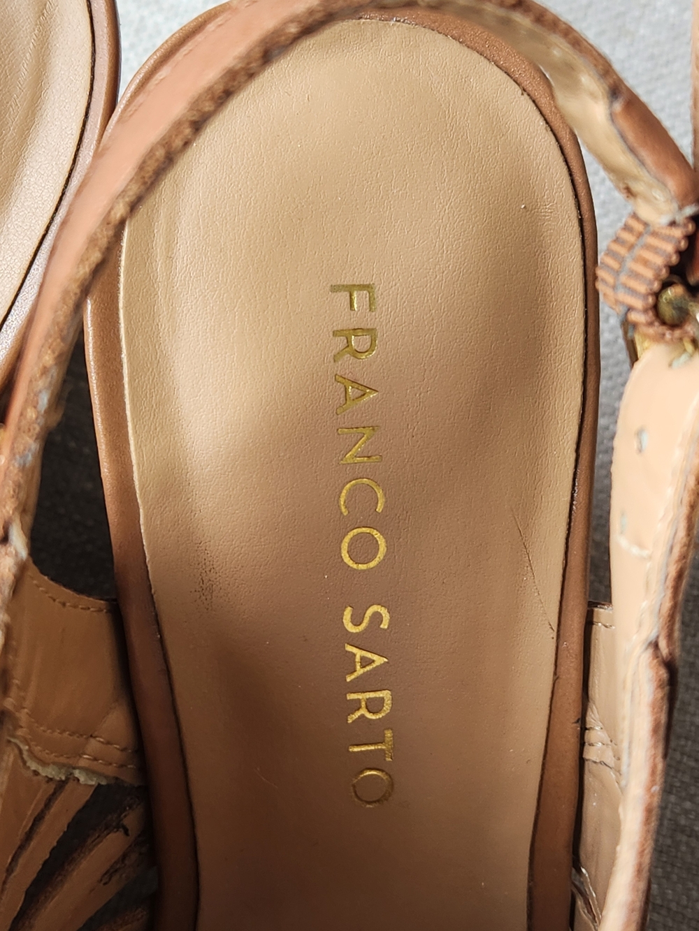 Franco Sarto Tan Leather Wedge Sandals 7.5 "Sharp" Strappy Exellent Cond Congnac - Picture 2 of 10